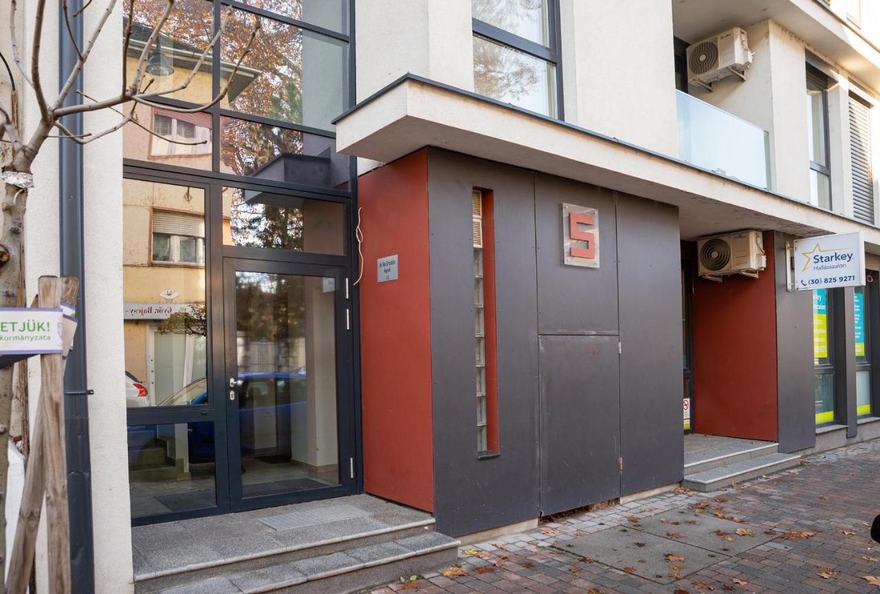 Dream Apartman 3 With Free Parking Gyor Exterior photo